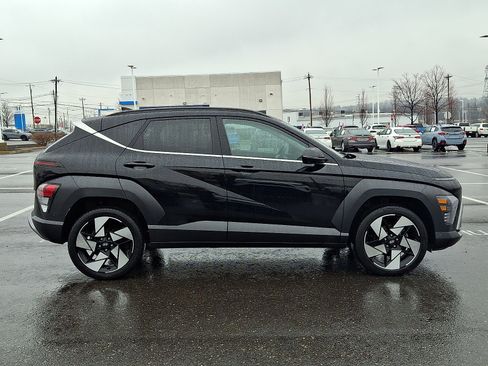 Used 2024 Hyundai Kona Limited image 7