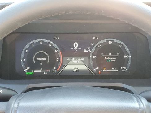 Used 2025 Toyota Tacoma TRD Off-Road image 19