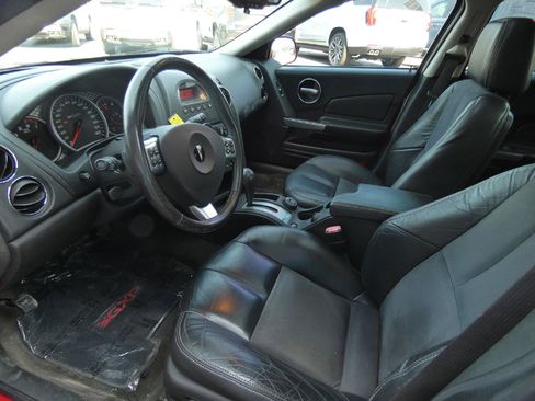 Used 2008 Pontiac Grand Prix GXP FWD image 12