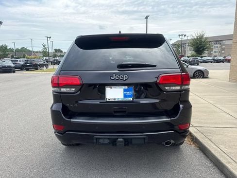 Used 2021 Jeep Grand Cherokee Limited w/ Quick Order Package 28K 80th AWD/4WD image 3