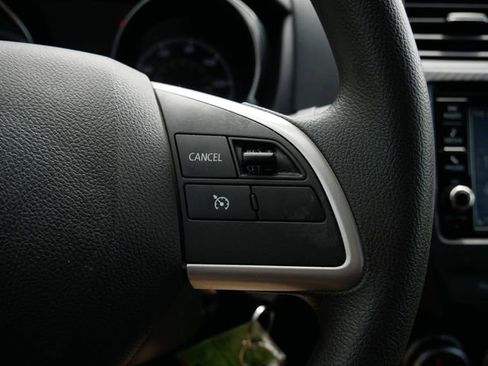 Used 2021 Mitsubishi Outlander Sport ES AWD/4WD image 18