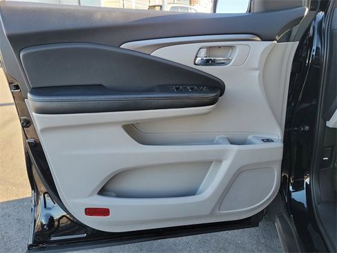 Used 2017 Honda Pilot EX-L image 21