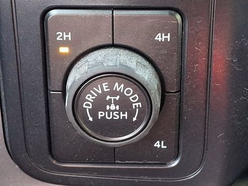 Used 2026 Ford F150 XLT w/ Equipment Group 302A MID AWD/4WD image 26