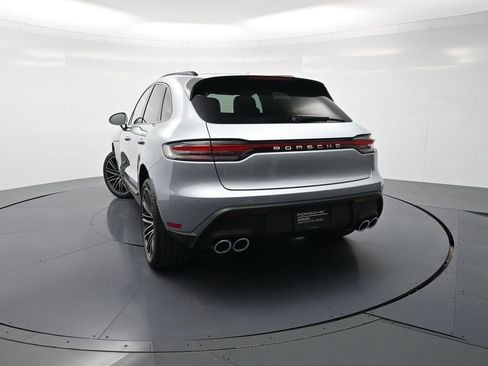 Certified 2026 Porsche Macan image 27