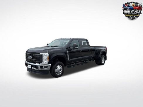 Used 2024 Ford F350 XL w/ 360-Degree Camera Package AWD/4WD image 1