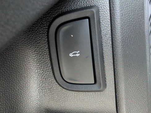 New 2026 Chevrolet Equinox ACTIV image 25