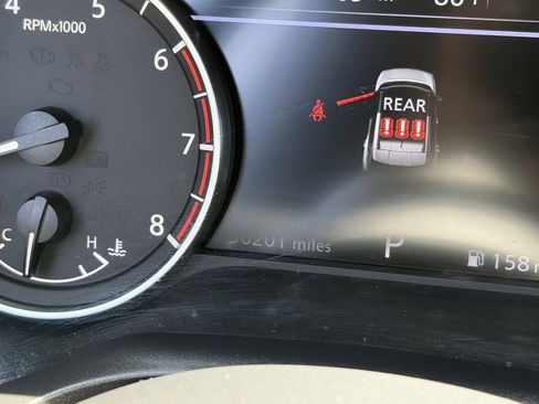 Used 2023 Nissan Rogue SV w/ SV Premium B Package FWD image 27