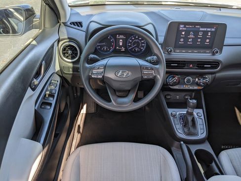 Used 2023 Hyundai Kona SEL image 13