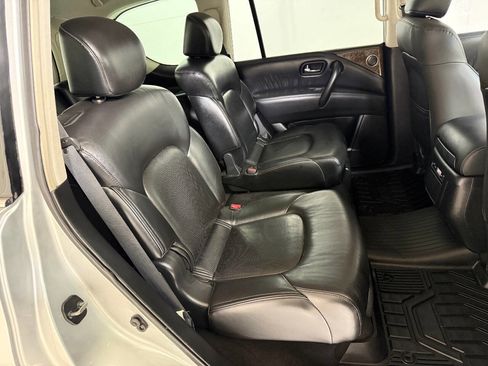 Used 2017 INFINITI QX80 4WD w/ Driver Assistance Package image 26