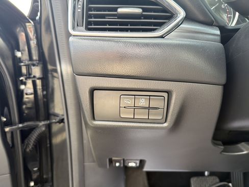 Used 2021 MAZDA CX-5 Touring image 11