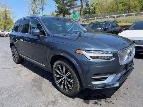 Used 2024 Volvo XC90 B5 Plus w/ Protection Package AWD/4WD image 1