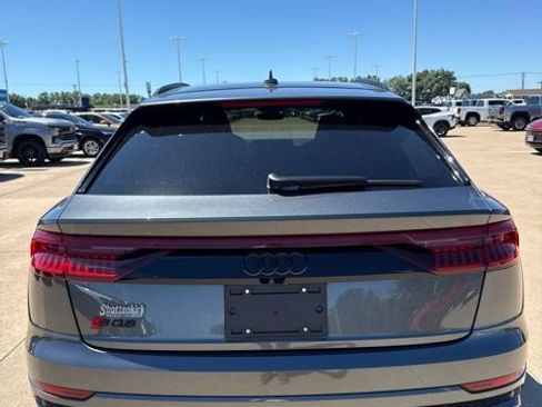 Used 2022 Audi SQ8 Prestige w/ Prestige Package AWD/4WD image 4
