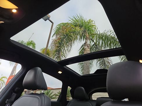 Used 2022 INFINITI QX50 Luxe w/ Appearance Package image 29