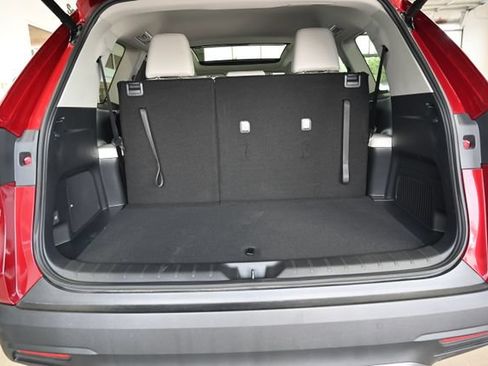 Certified 2026 Toyota Grand Highlander AWD Hybrid image 32