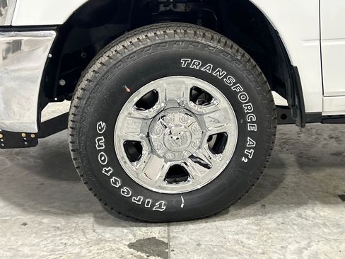 New 2024 RAM 2500 Tradesman w/ Chrome Appearance Group image 10