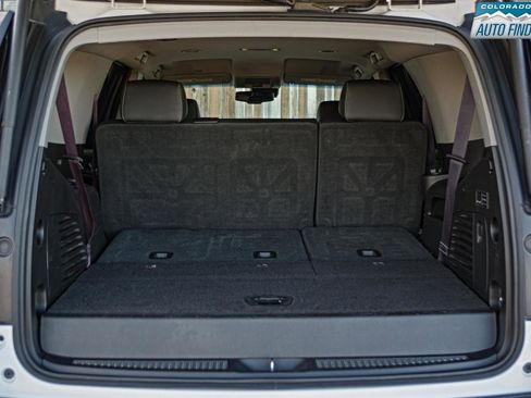 Used 2017 GMC Yukon SLT image 31