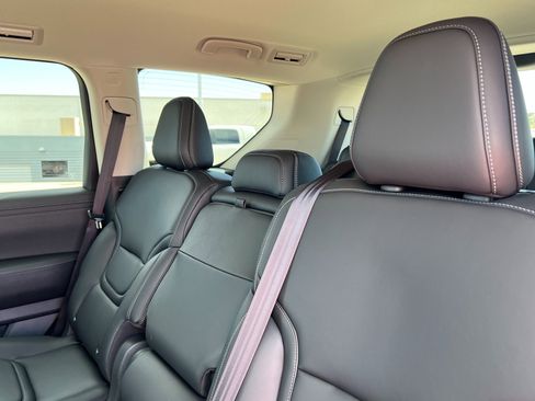 New 2025 Nissan Armada SV image 20