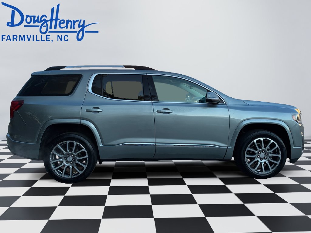Used 2023 GMC Acadia Denali w/ Denali Technology Package FWD image 6
