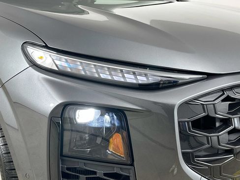 New 2026 Audi Q3 quattro 2.0T AWD/4WD image 9