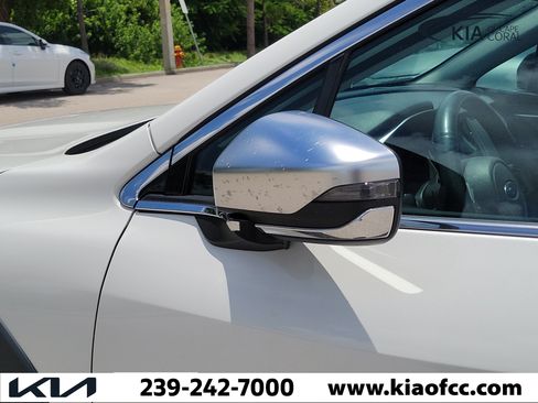 Used 2024 Subaru Outback Touring XT AWD/4WD image 7