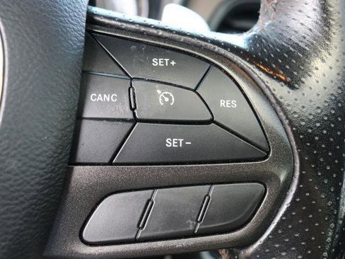 Used 2020 Dodge Challenger GT RWD image 10