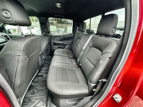 New 2025 GMC Canyon Elevation w/ Convenience Package image 24