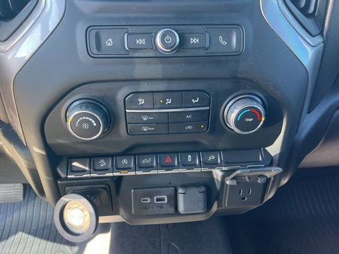 Used 2022 Chevrolet Silverado 1500 Custom Trail Boss w/ Safety Confidence Package image 26