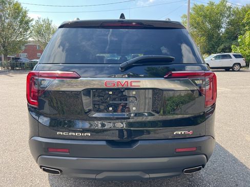 Used 2023 GMC Acadia AT4 w/ Technology Package image 4