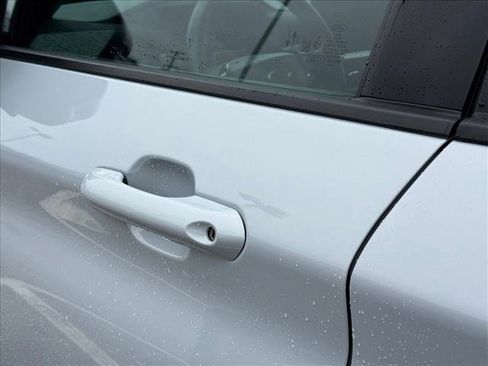 Used 2025 Ford Explorer Platinum w/ LUX Leather Package image 12