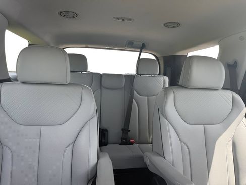 Used 2024 Hyundai Palisade SEL AWD/4WD image 16