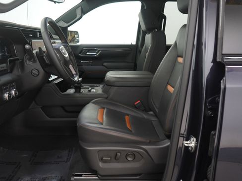 Used 2025 GMC Sierra 1500 AT4 w/ AT4 Premium Package image 24