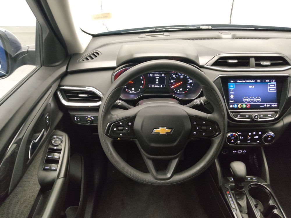 Used 2021 Chevrolet TrailBlazer LT w/ Convenience Package AWD/4WD image 22
