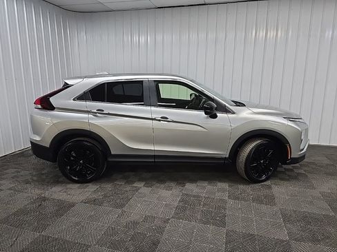 Used 2024 Mitsubishi Eclipse Cross LE image 2