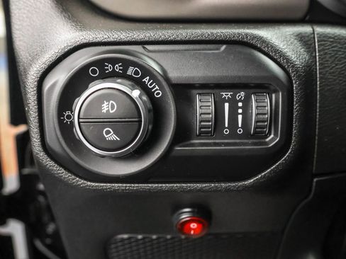 Used 2020 Jeep Gladiator Sport w/ Quick Order Package 24S image 19