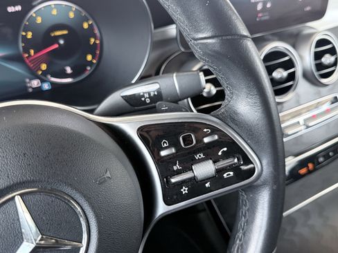 Used 2022 Mercedes-Benz GLC 300 w/ Premium Package Lite image 57