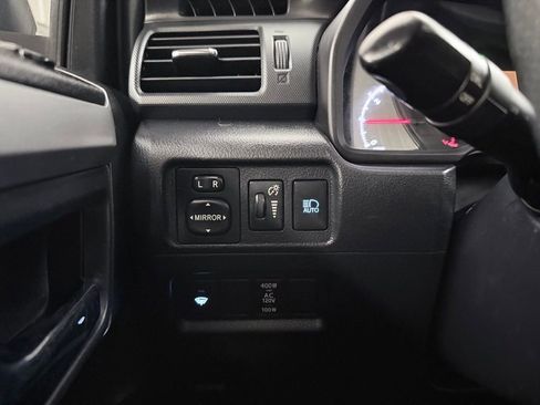 Used 2020 Toyota 4Runner SR5 Premium w/ Moonroof Package RWD image 23