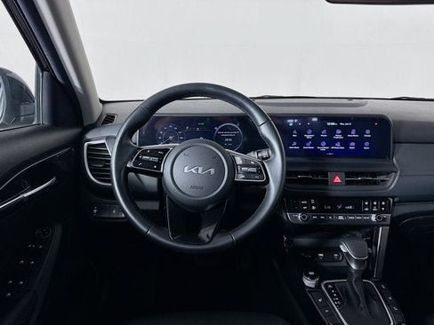 Certified 2024 Kia Seltos EX AWD/4WD image 23