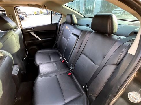 Used 2013 MAZDA MAZDA3 i Grand Touring image 19