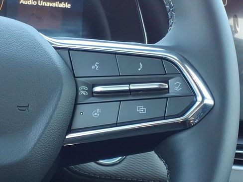 New 2026 Chevrolet Equinox LT w/ Convenience Package II image 9