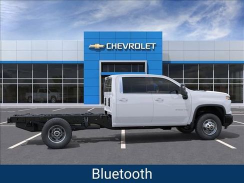 New 2026 Chevrolet Silverado 3500 W/T image 5