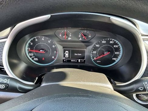 Used 2025 Chevrolet Malibu LT FWD image 6