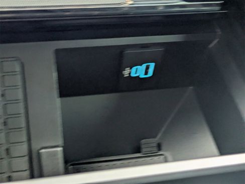 Used 2024 Ford F250 Lariat image 22