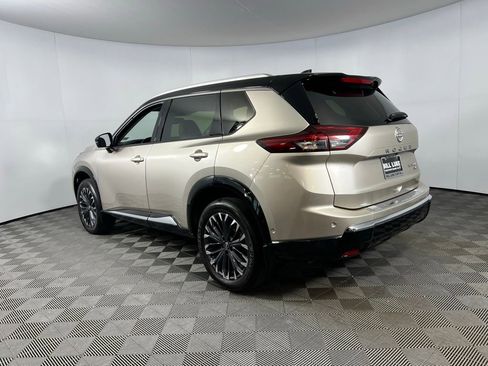 Used 2024 Nissan Rogue Platinum w/ Platinum Premium Package AWD/4WD image 7