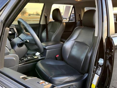 Used 2021 Toyota 4Runner Nightshade image 8