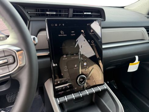 New 2026 GMC Terrain Elevation w/ Elevation Premium Package image 12