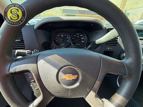 Used 2007 Chevrolet Silverado 1500 W/T w/ Towing Package image 21