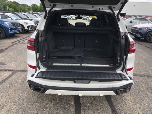 Used 2023 BMW X5 xDrive45e w/ Executive Package image 39
