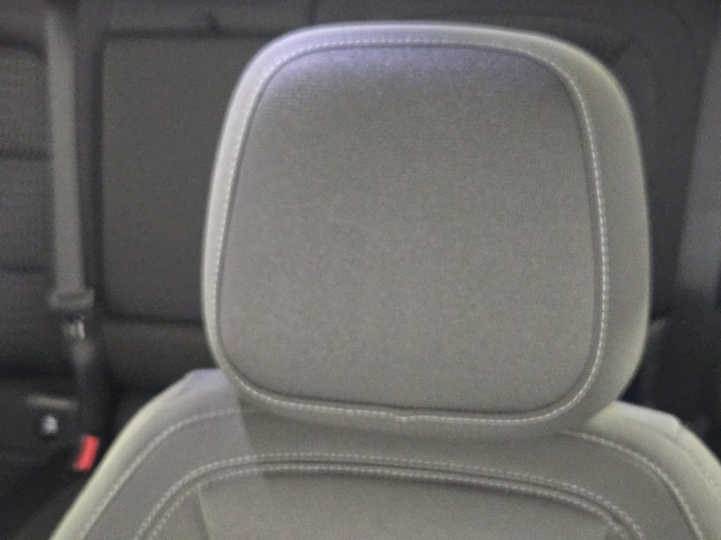 New 2027 Chevrolet Equinox LT w/ Midnight Edition FWD image 27