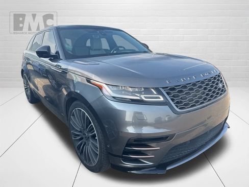 Used 2018 Land Rover Range Rover Velar R-Dynamic HSE image 3