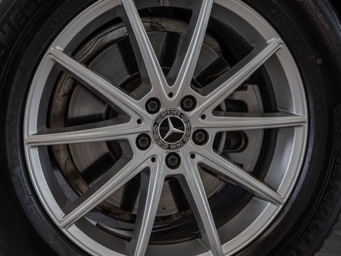 Used 2024 Mercedes-Benz GLE 350 4MATIC image 31